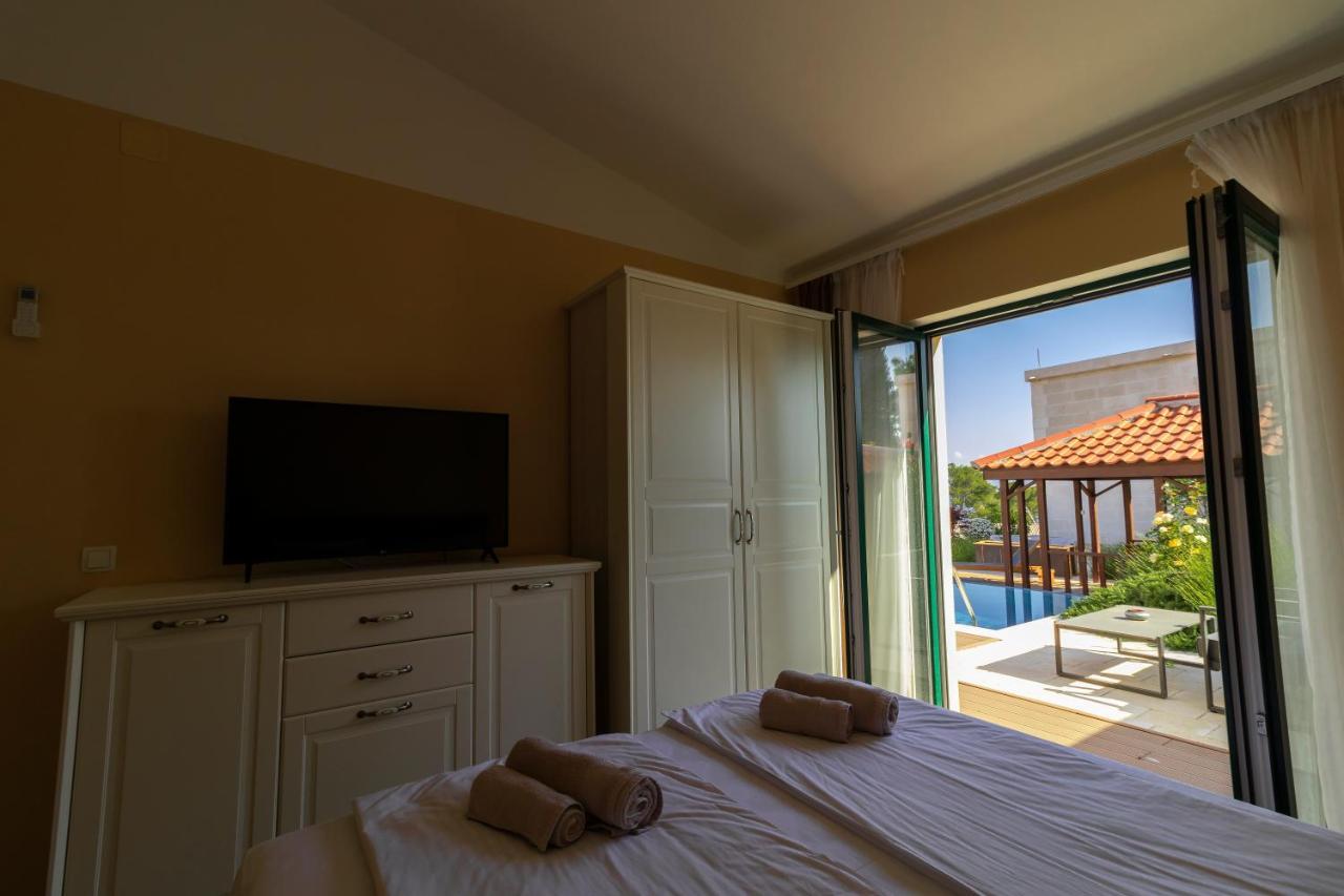 Sea Cats' Villas Sutivan Ngoại thất bức ảnh