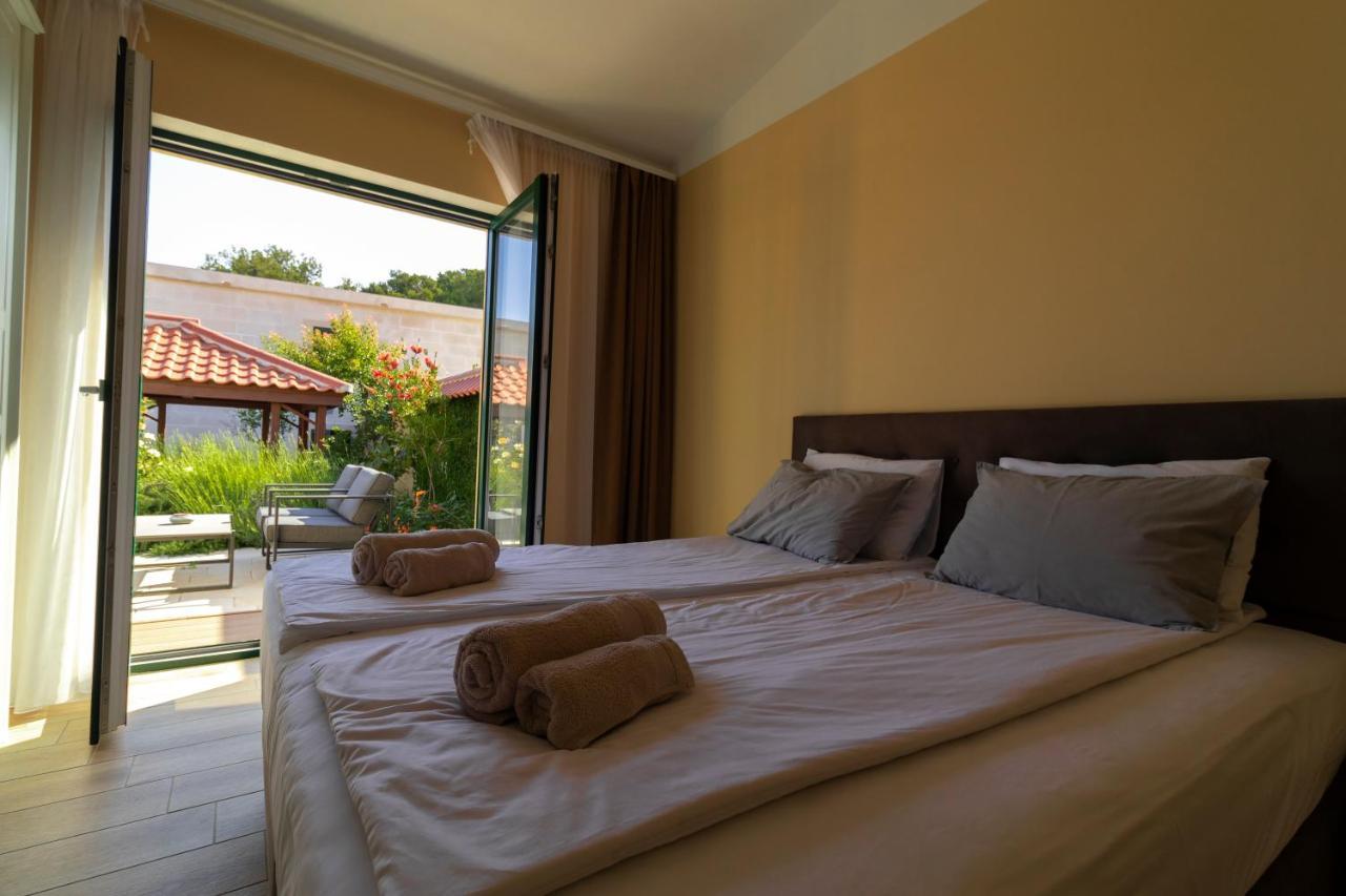 Sea Cats' Villas Sutivan Ngoại thất bức ảnh